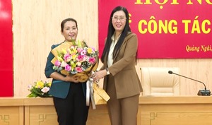 Bà Đinh Thị Hồng Minh giữ chức vụ Phó Bí thư tỉnh Uỷ Quảng Ngãi